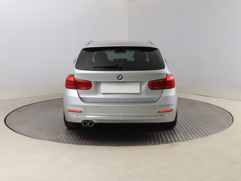 BMW 3, 2016