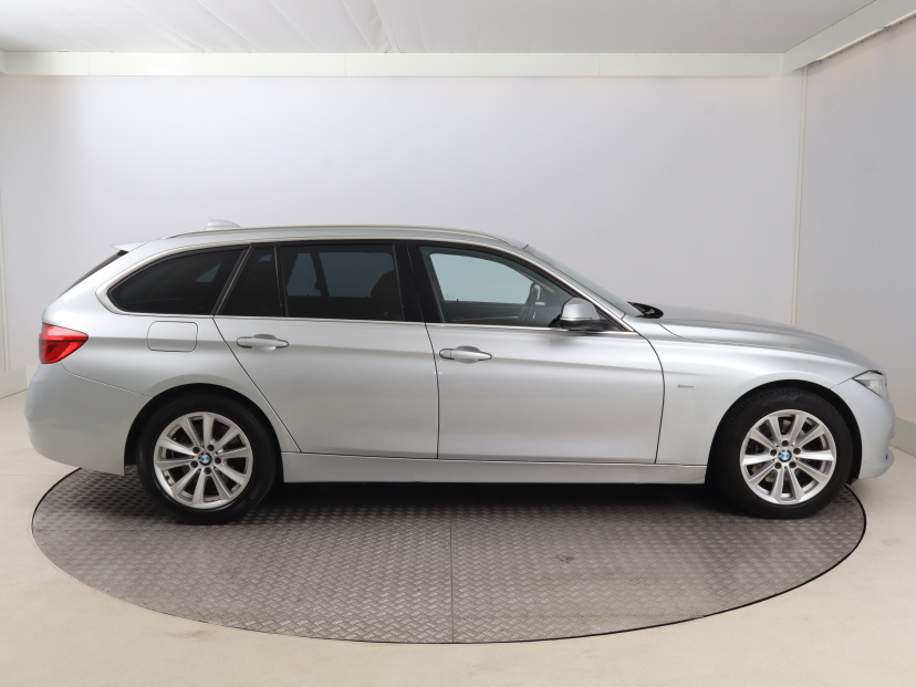 BMW 3, 2016