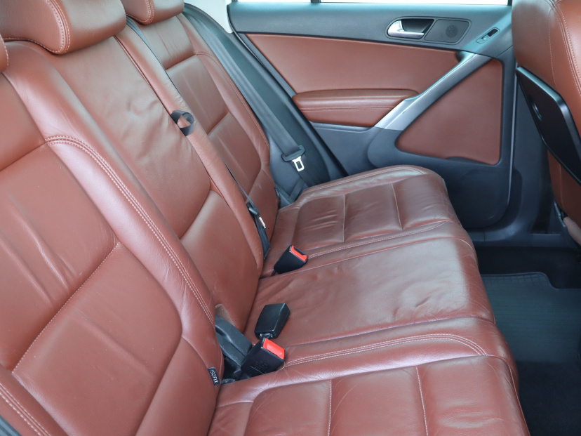 Volkswagen Tiguan, 2009