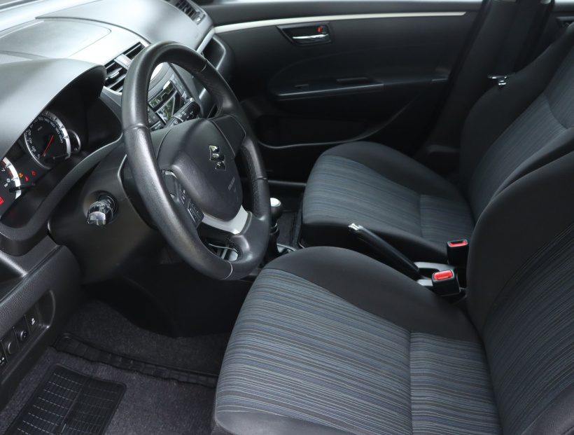 Suzuki Swift, 2016