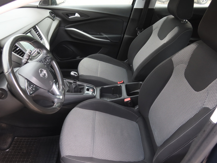 Opel Grandland, 2019