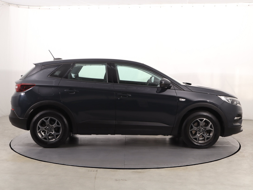 Opel Grandland, 2019
