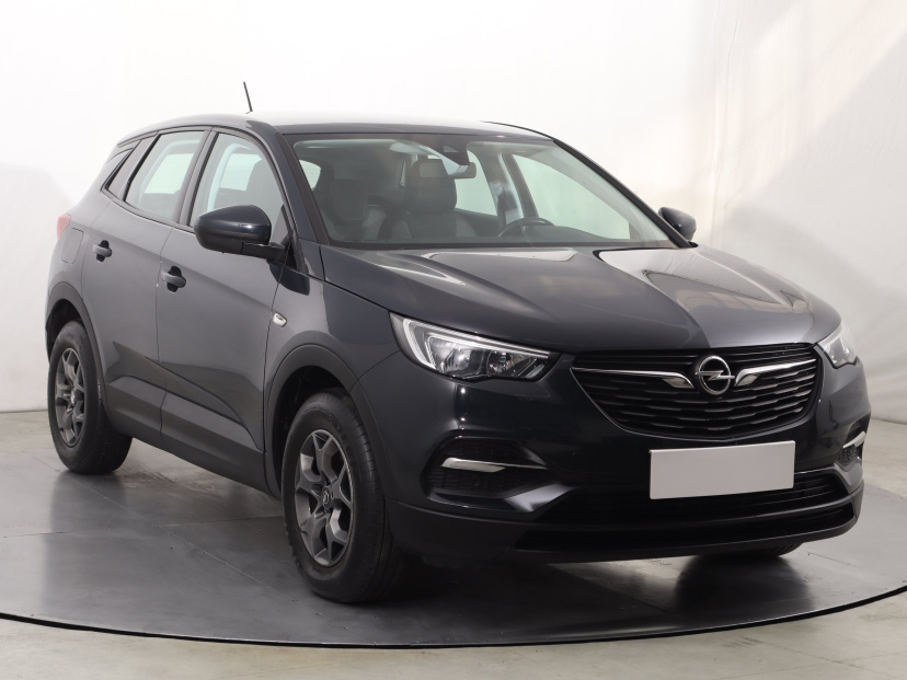 Opel Grandland, 2019