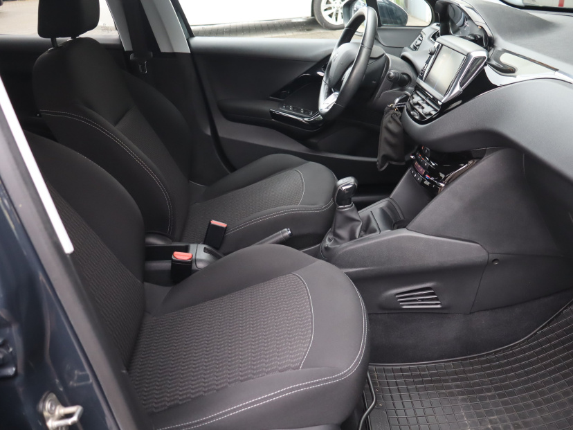 Peugeot 208, 2019