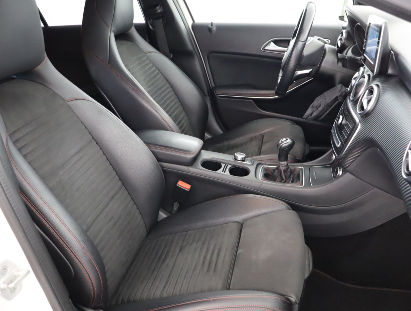 Mercedes-Benz A, 2017