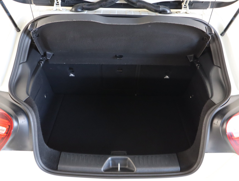 Mercedes-Benz A, 2017