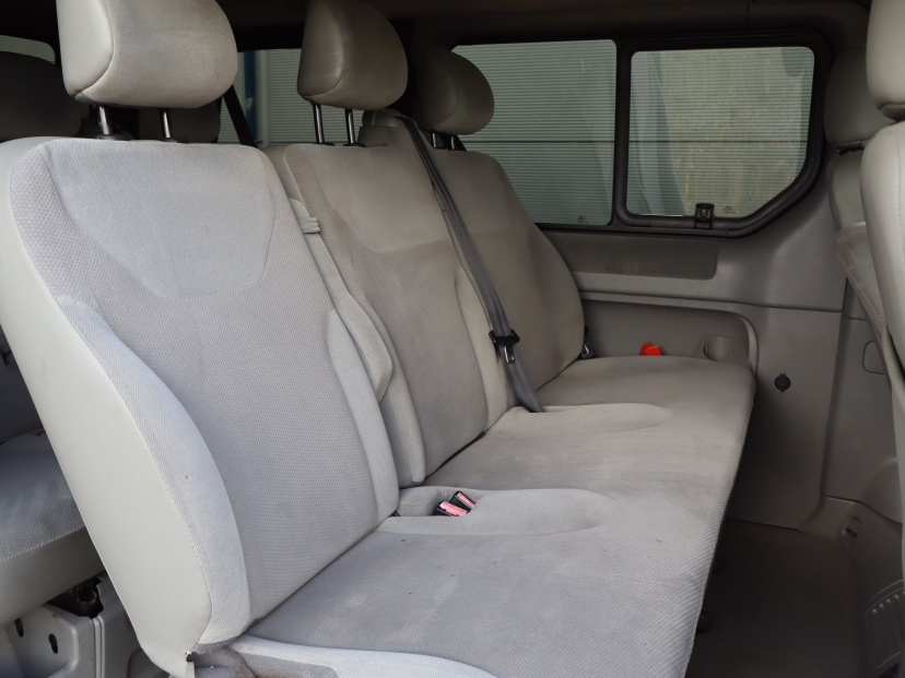 Opel Vivaro, 2004