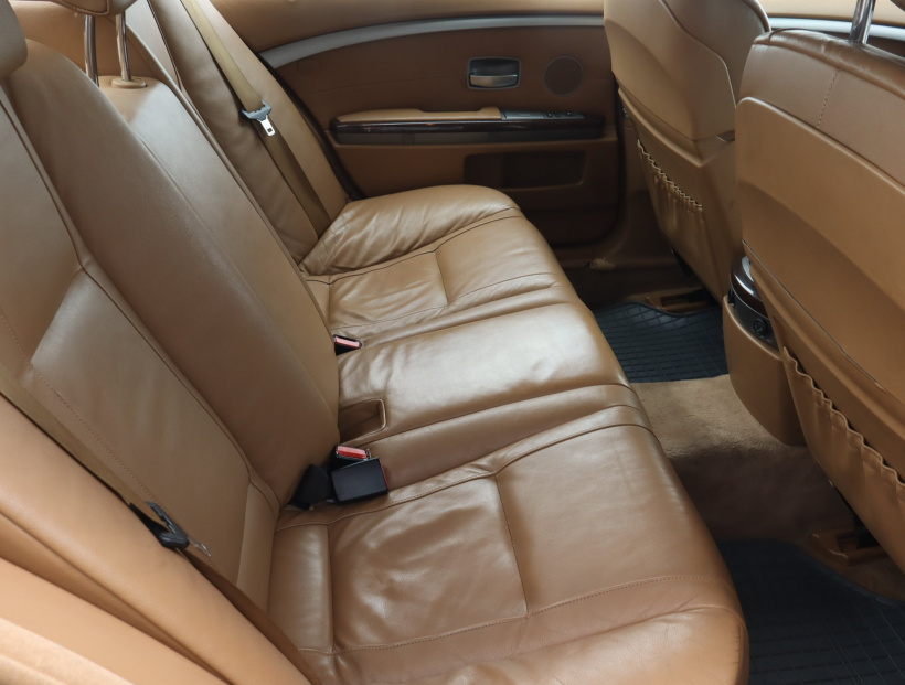 BMW 7, 2005