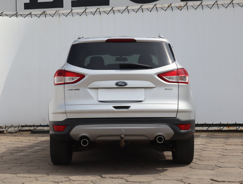 Ford Kuga, 2015