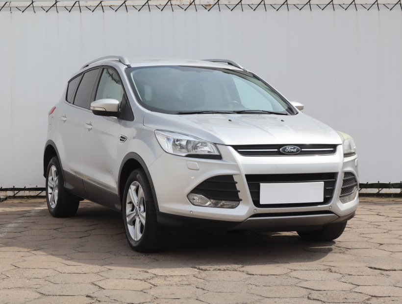 Ford Kuga, 2015