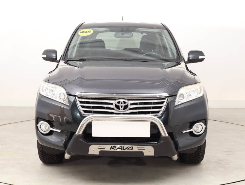 Toyota RAV 4, 2010