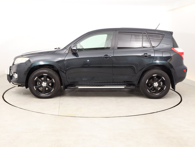Toyota RAV 4, 2010