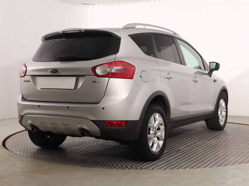 Ford Kuga, 2009