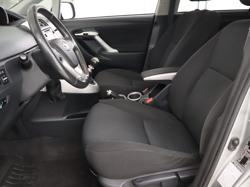 Toyota Verso, 2012