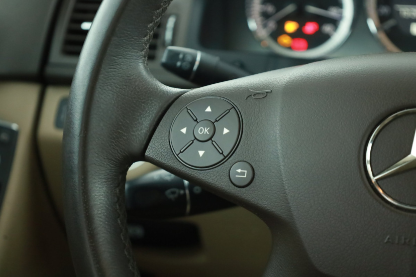Mercedes-Benz C, 2009