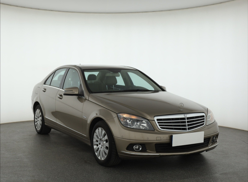 Mercedes-Benz C, 2009