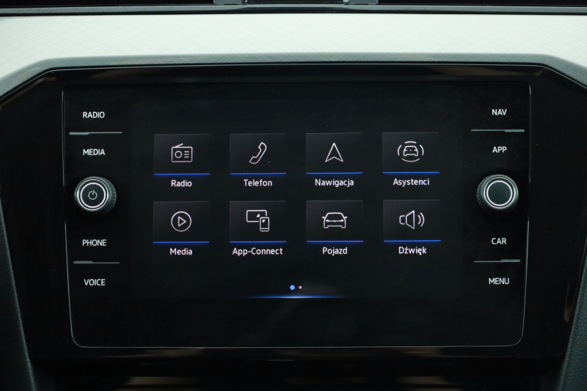 Volkswagen Passat, 2022