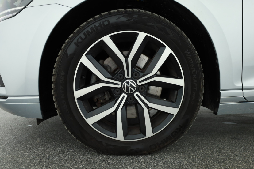 Volkswagen Passat, 2022