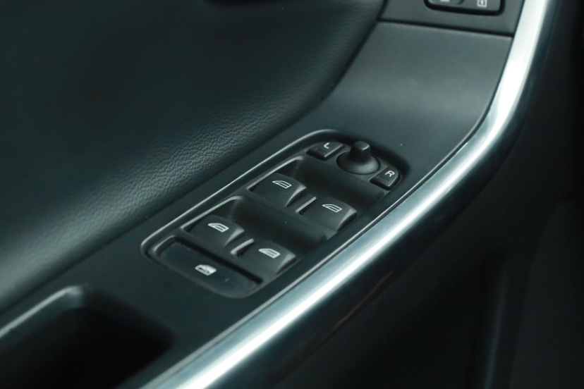 Volvo XC60, 2015
