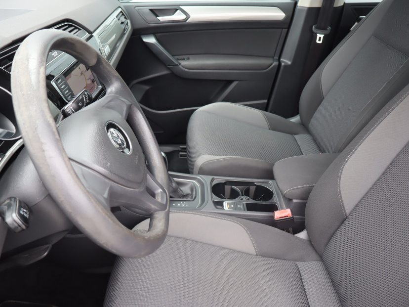Volkswagen Touran, 2016