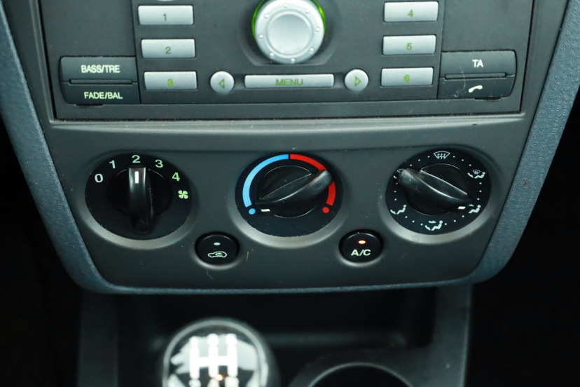 Ford Fusion, 2011
