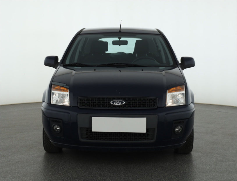 Ford Fusion, 2011