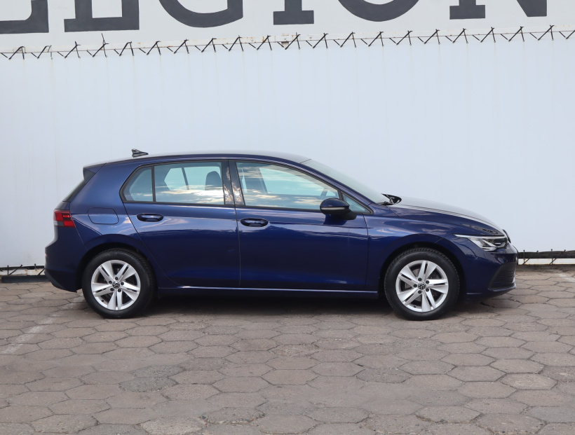 Volkswagen Golf, 2020