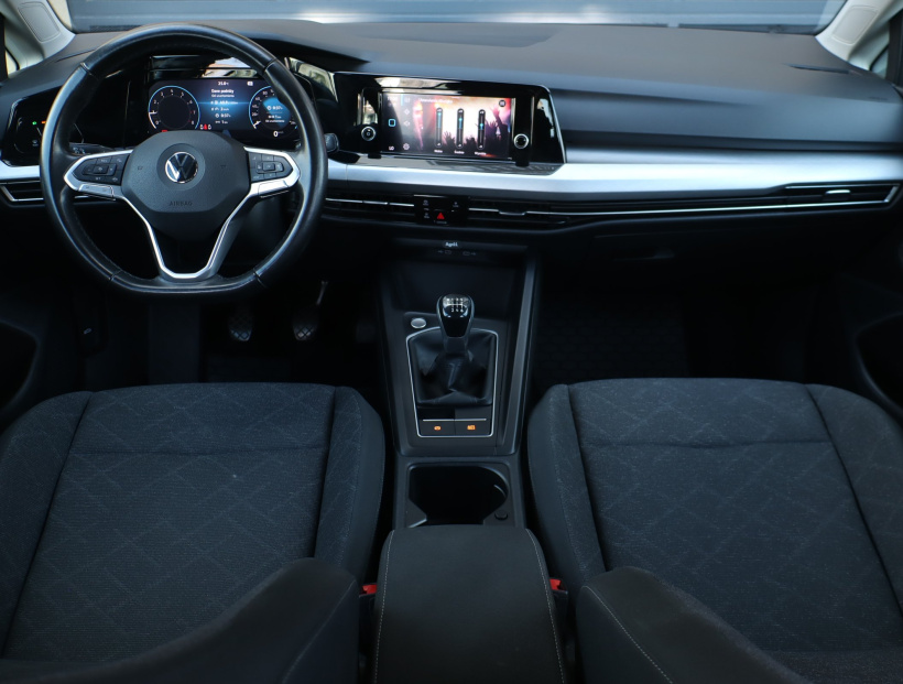 Volkswagen Golf, 2020