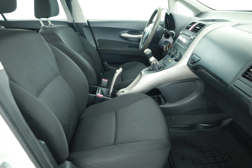 Toyota Auris, 2008