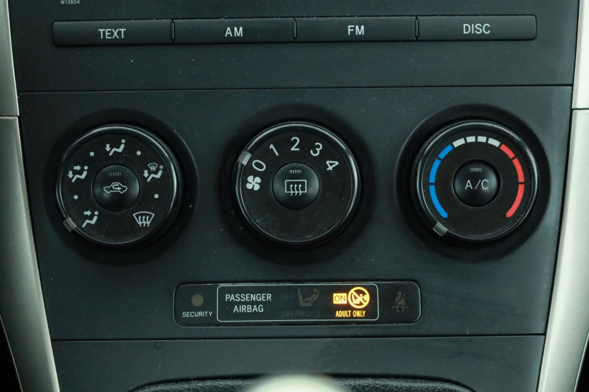 Toyota Auris, 2008