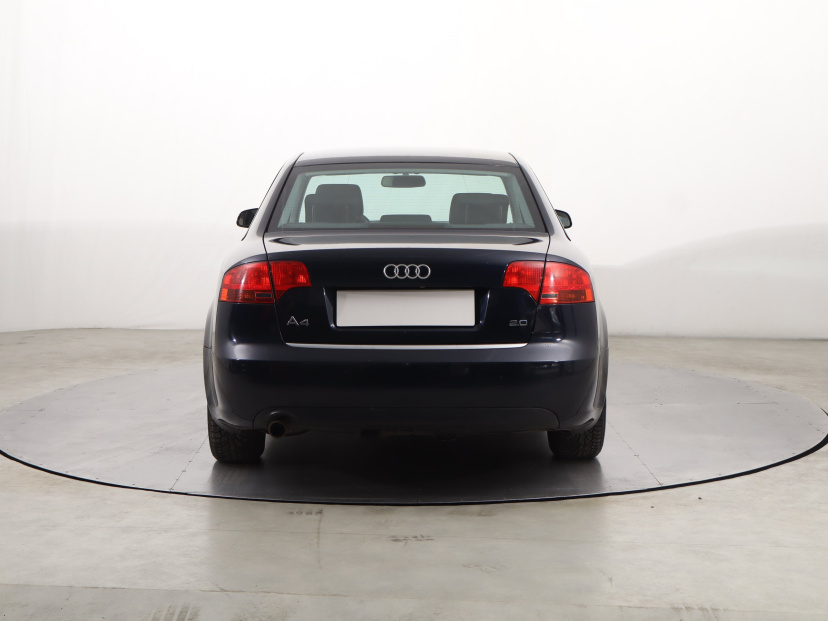 Audi A4, 2005