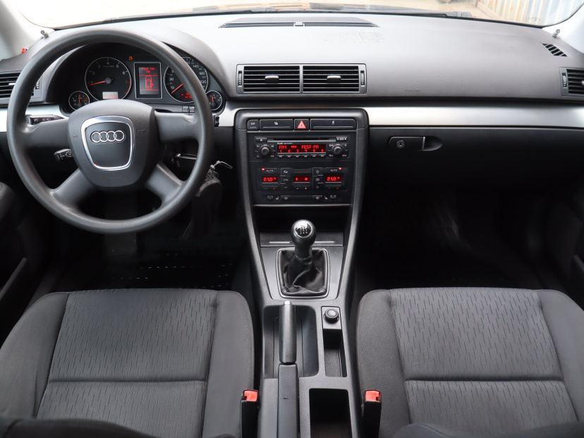 Audi A4, 2005
