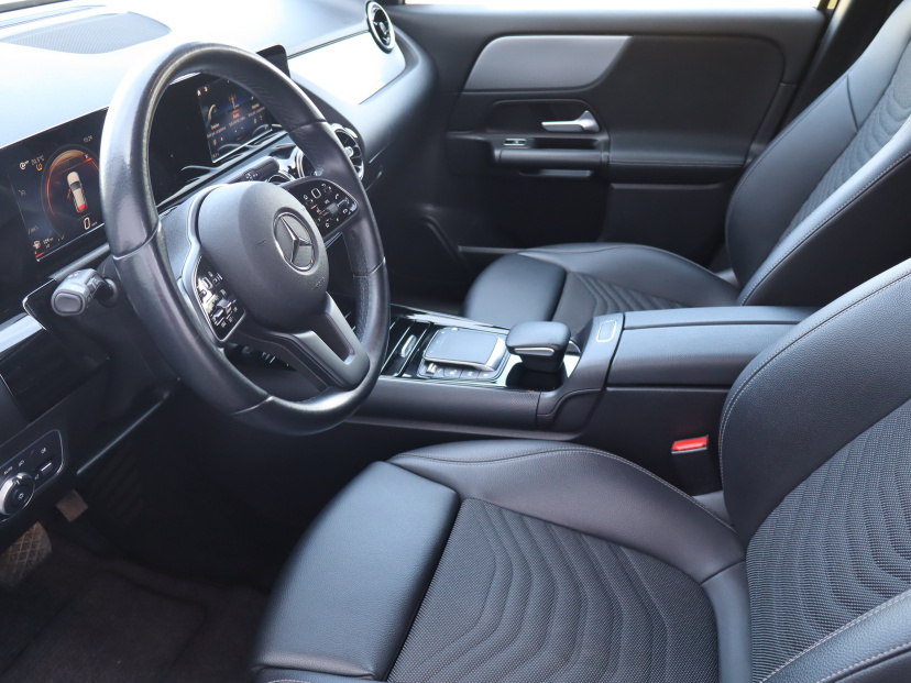 Mercedes-Benz GLA, 2020
