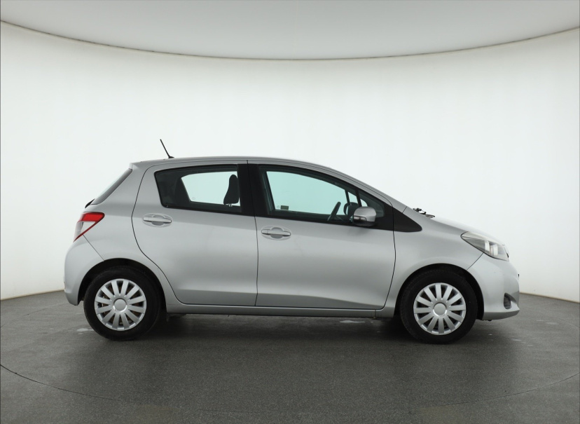 Toyota Yaris, 2014