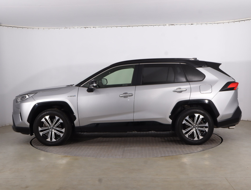 Toyota RAV 4, 2020