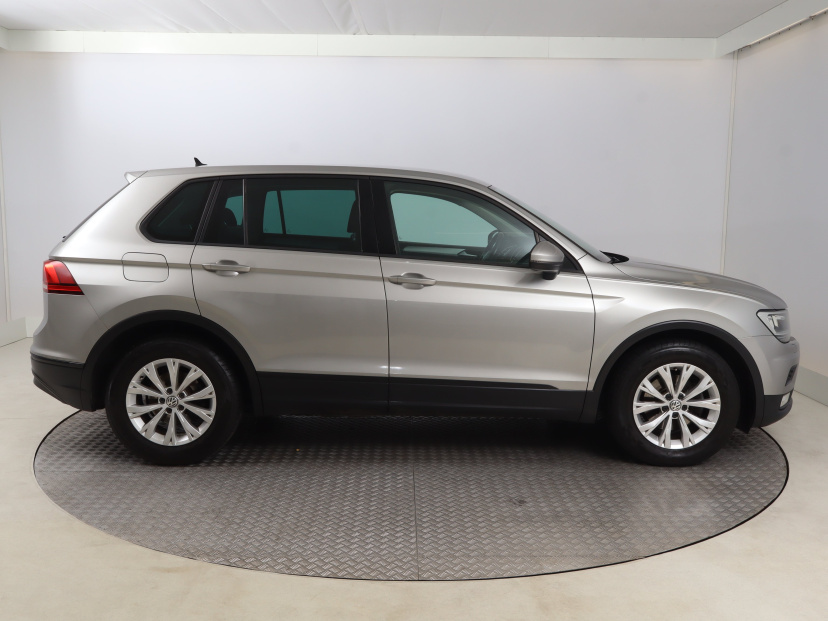 Volkswagen Tiguan, 2017