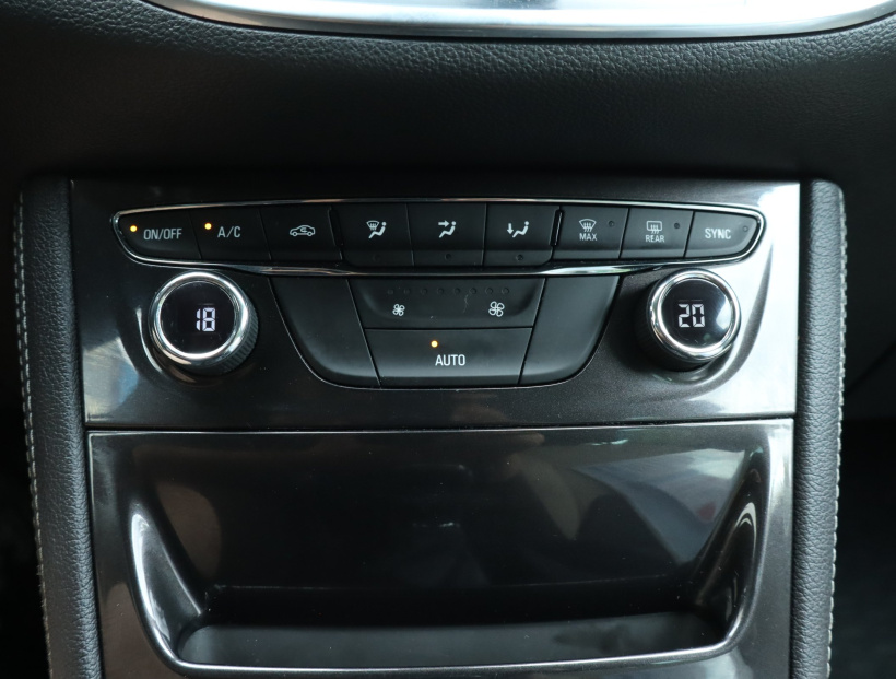 Opel Astra, 2016