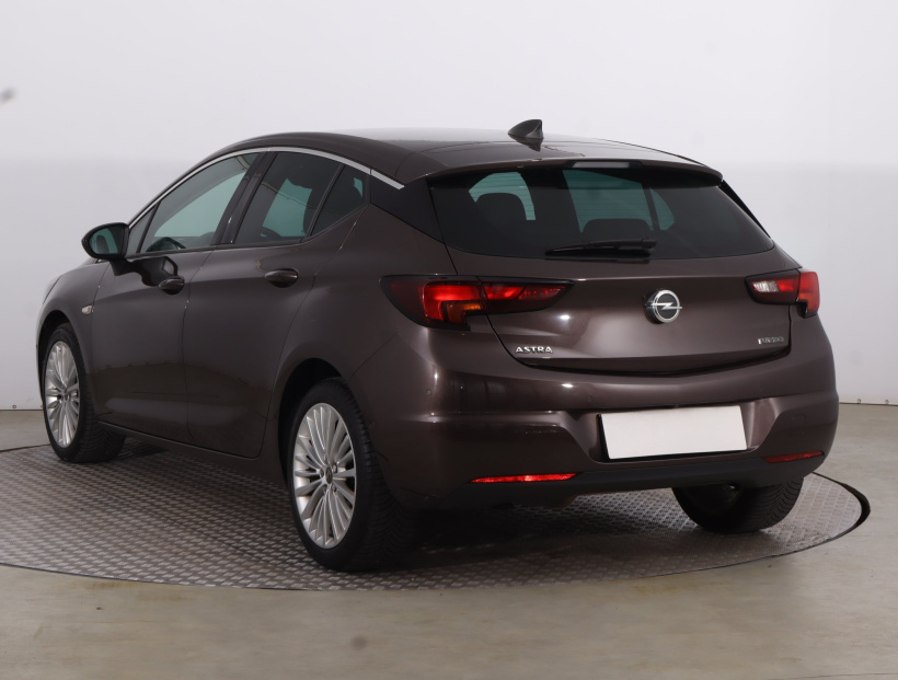 Opel Astra, 2016