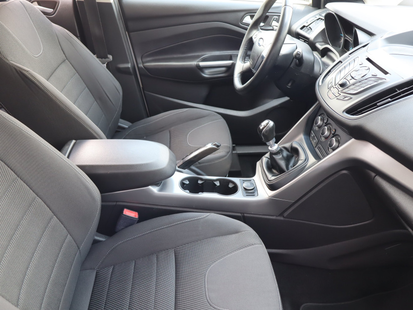 Ford Kuga, 2014