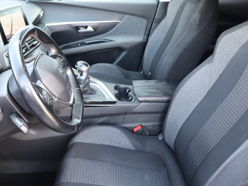 Peugeot 3008, 2017