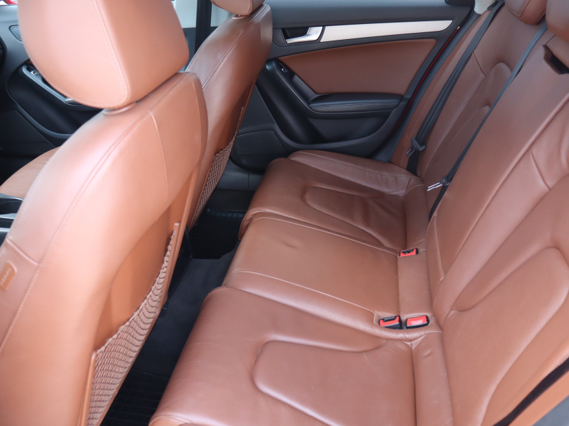 Audi A4, 2013