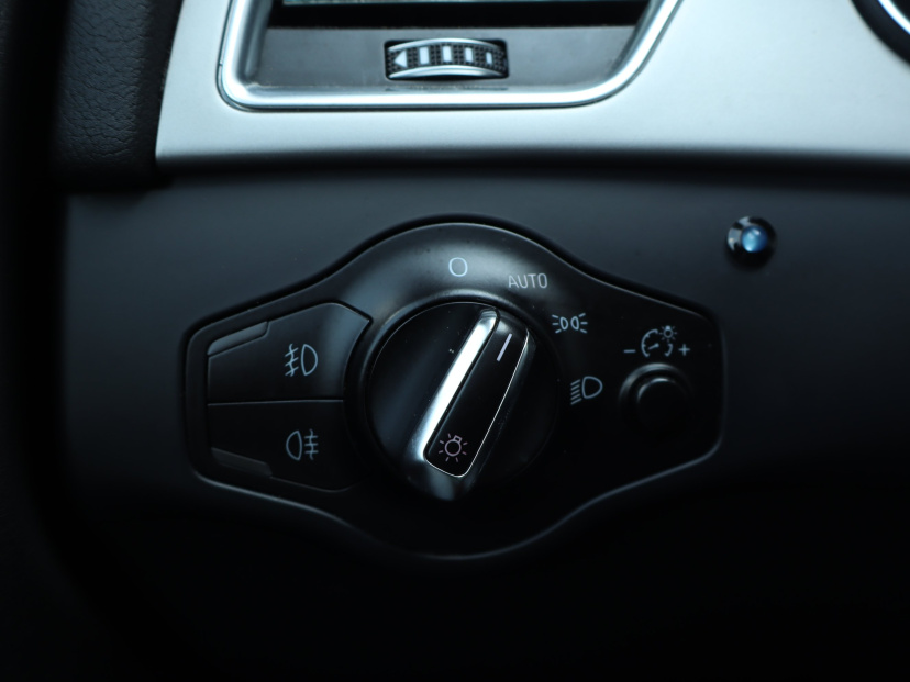 Audi A4, 2013