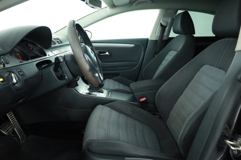 Volkswagen Passat CC, 2008