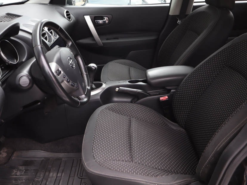 Nissan Qashqai, 2009