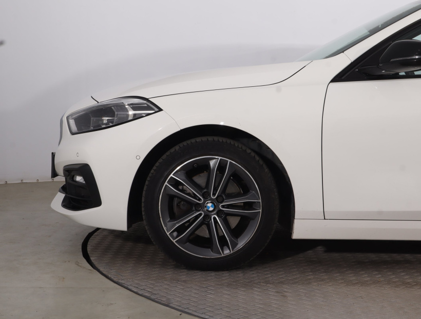 BMW 1, 2020