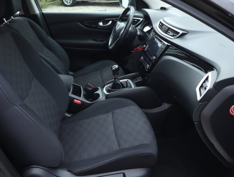 Nissan Qashqai, 2016