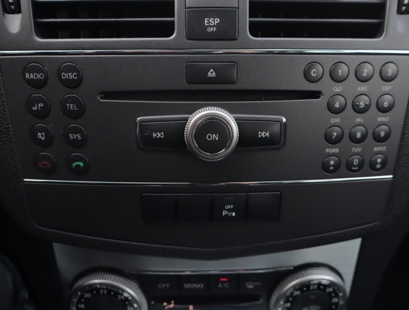 Mercedes-Benz C, 2009