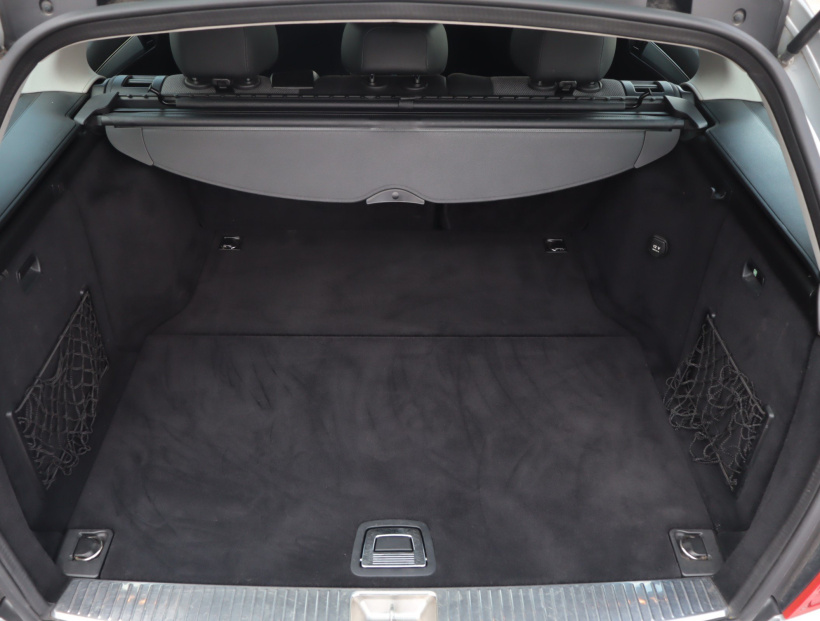 Mercedes-Benz C, 2009