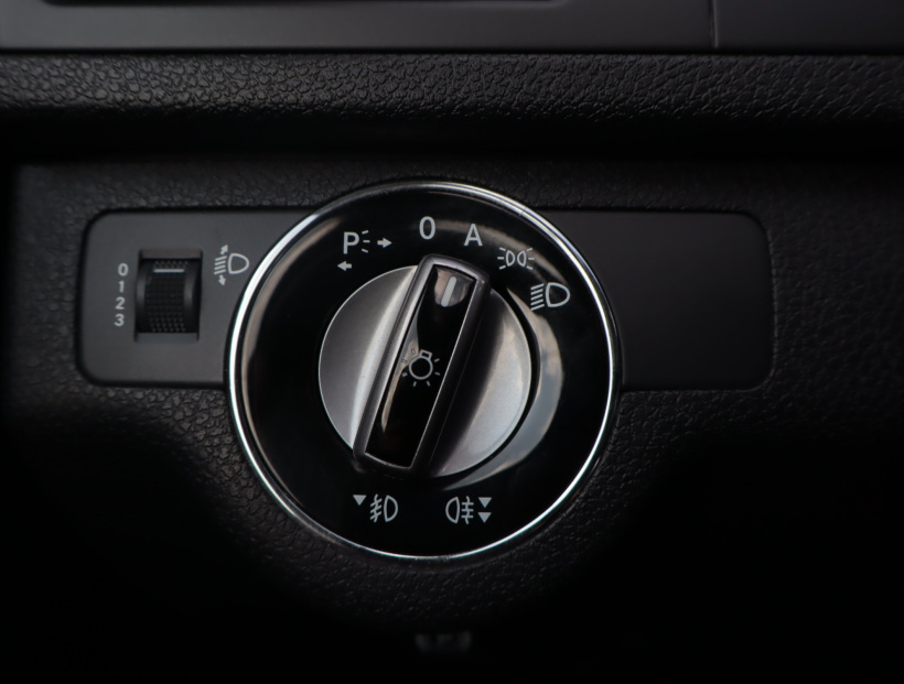 Mercedes-Benz C, 2009