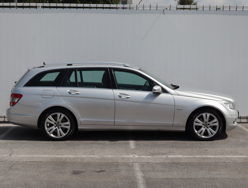 Mercedes-Benz C, 2009